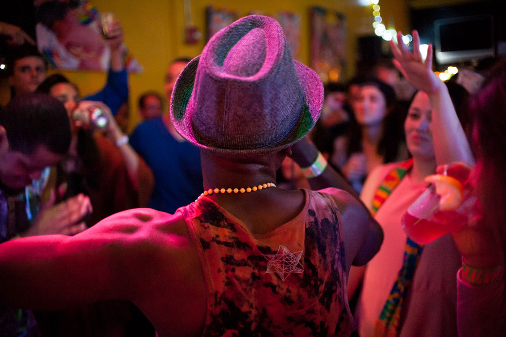 Norel - Reggae Artist with Different StrokeZ